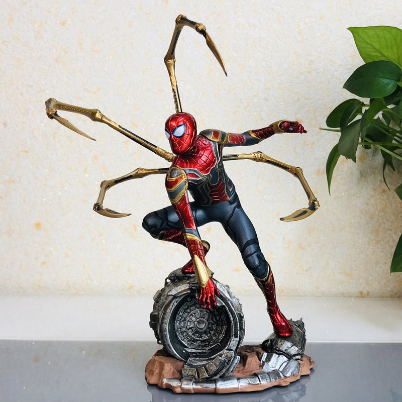 New 17cm Action Figure Superhe - огляд і ціна Anime Merchandise For Kids